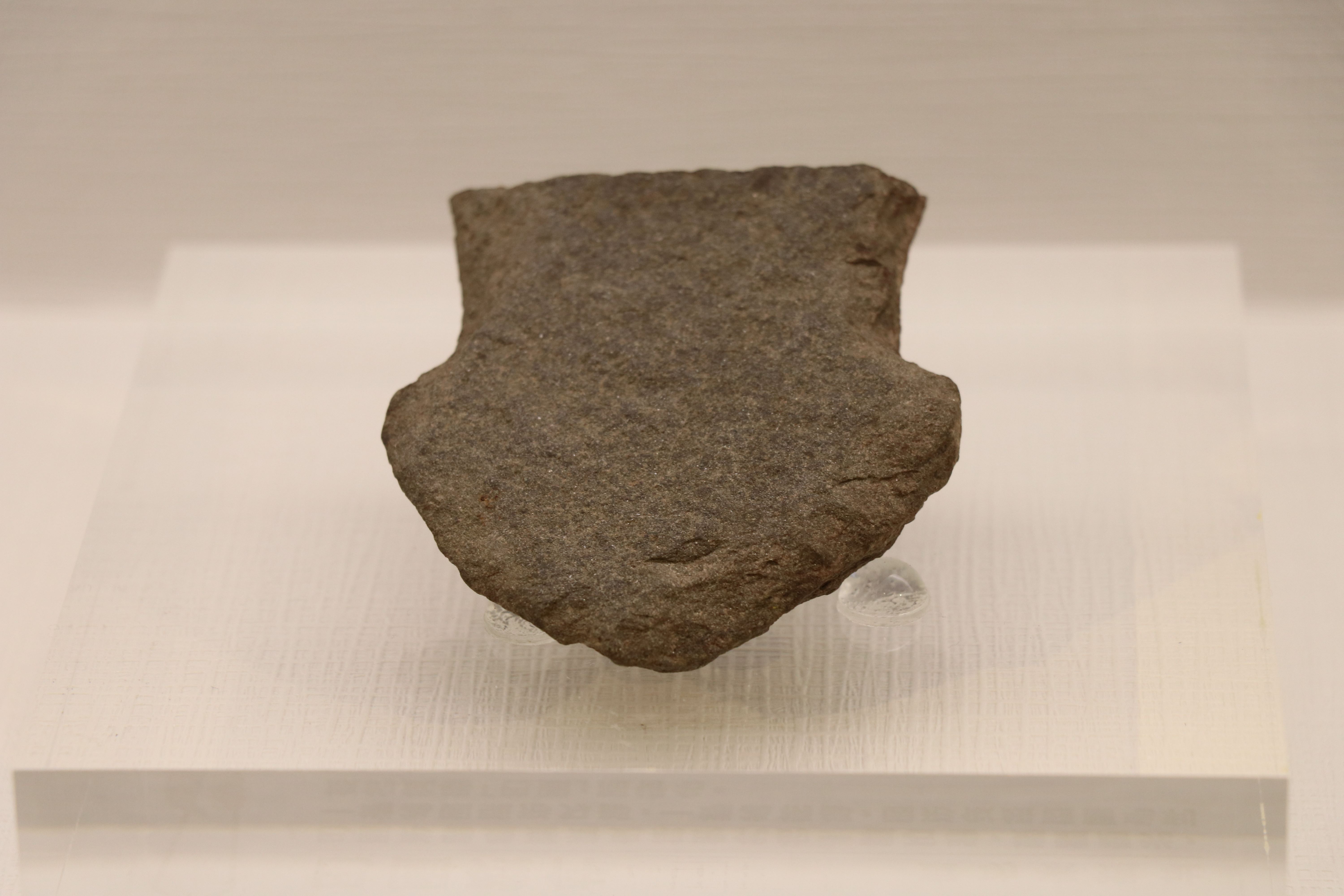 巴圖形石器在許多太平洋地區被視為重要的器物