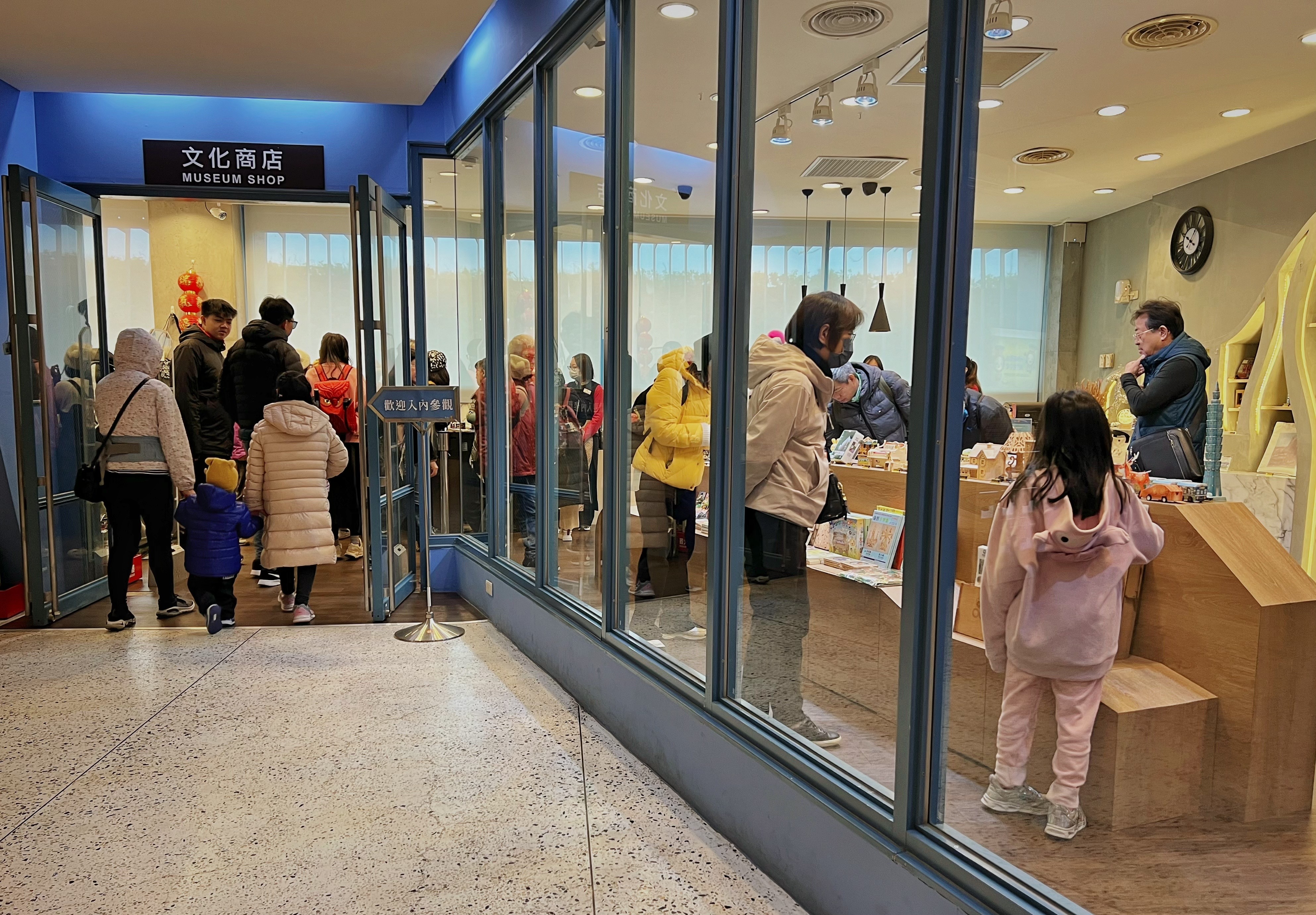 圖1十三行文化商店讓國內外遊客看見屬於臺灣的創造力。